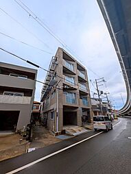 MAISON KOUMU