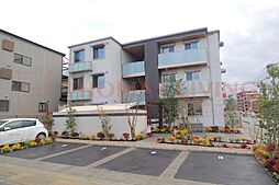 ホワイトヴィレッジ 201