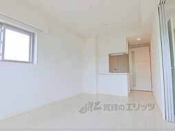 プレサンス京大前