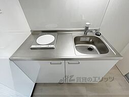 ローブコート六地蔵駅前