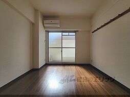 京都市右京区西京極西大丸町