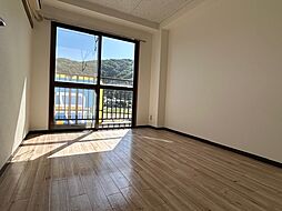 ヴィラソレイユ 405