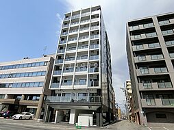 ラディア近代美術館前 201