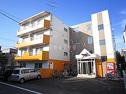 ローレルシャトー 303