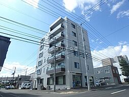 ｅｉｎ　ｂｅｒｇ 402