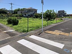 県道沿いの視認性の高い立地　沿道サービス施設用地