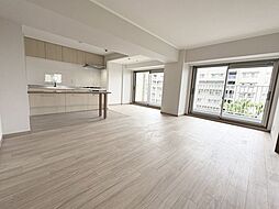志木ニュータウン中央の森弐番街六号棟