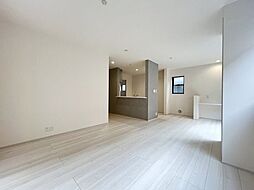 新座市あたご　新築一戸建