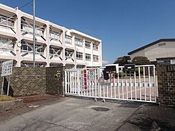 ローレルスクエア登美ヶ丘II期18番館