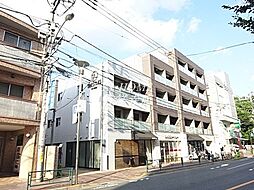 トラッセルズ
