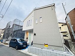 越谷市下間久里　1号棟