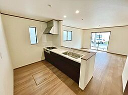 千葉市若葉区千城台南2丁目　　全2棟　Ａ号棟