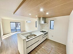 四街道市大日33期　　全2棟　2号棟