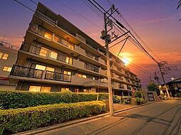 ベルドゥムール志津駅前