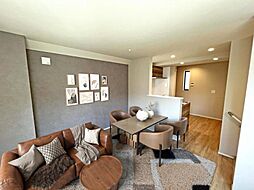 中野江原町2丁目 新築戸建 南西角地の3LDK 陽当良好