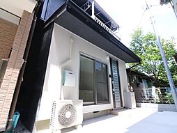 足立2丁目貸家 1