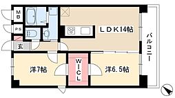 ファミール熱田