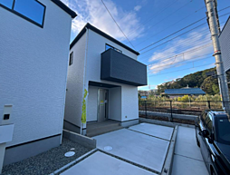 宝塚市山本西１丁目の一戸建て