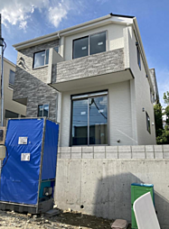 宝塚市泉ガ丘の一戸建て