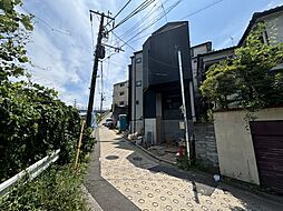 杉田六丁目新築〜下町情緒溢れる商店街ぷらむろーど杉田まで12分