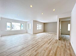 岩見沢市北四条西8丁目　戸建て