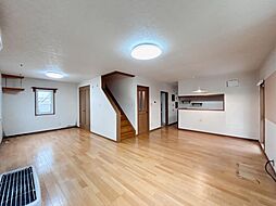 上川郡鷹栖町北野東四条2丁目　戸建て