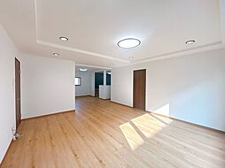 釧路市愛国西2丁目　戸建て