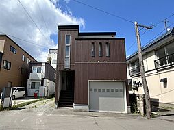 青森市本町三丁目　戸建て