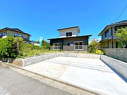秋田市手形山中町　戸建て