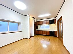 秋田市川元小川町　戸建て
