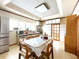 湯沢市杉沢字戸石崎 戸建て