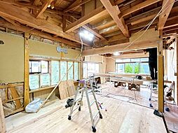 酒田市東泉町2丁目　戸建て