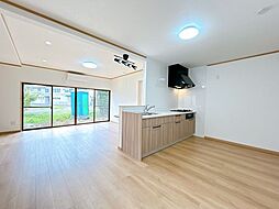 酒田市浜田2丁目　戸建て