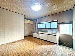 酒田市飛鳥字大道端　戸建て