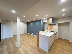 いわき市江名字安竜　戸建て