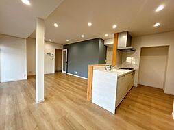 いわき市江名字安竜　戸建て