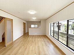 郡山市片平町字新蟻塚　戸建て