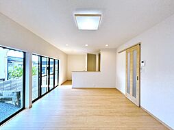 新潟市東区津島屋3丁目　戸建て