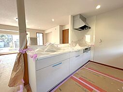 新潟市東区白銀2丁目　戸建て