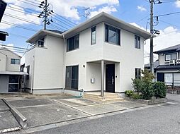 新潟市江南区梅見台一丁目　戸建て