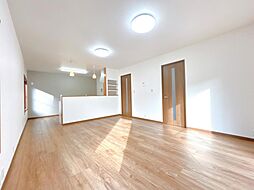 長岡市上除町　戸建て