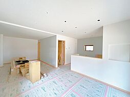 長岡市城岡3丁目 戸建て