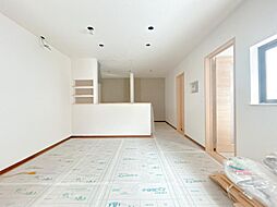 長岡市城岡3丁目　戸建て