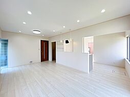 長岡市高町3丁目　戸建て