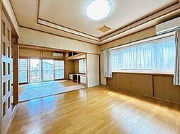長岡市渡場町　戸建て
