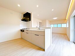 妙高市小出雲2丁目　戸建て