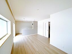 妙高市小出雲2丁目　戸建て