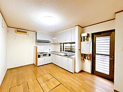 上越市鴨島1丁目　戸建て