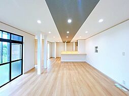 上越市鴨島1丁目　戸建て