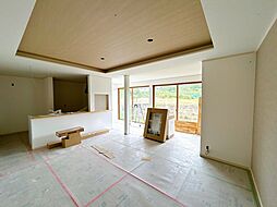 上越市藤新田二丁目　戸建て